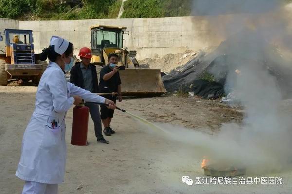 ​防患于未“燃”，墨江县中医医院开展安全消防应急演练(图6)